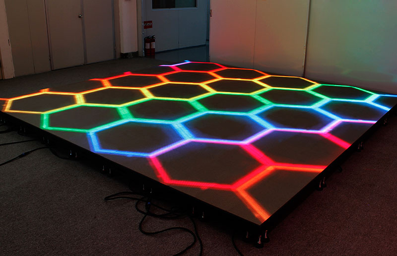 interactive-LED-floor-Cleaning